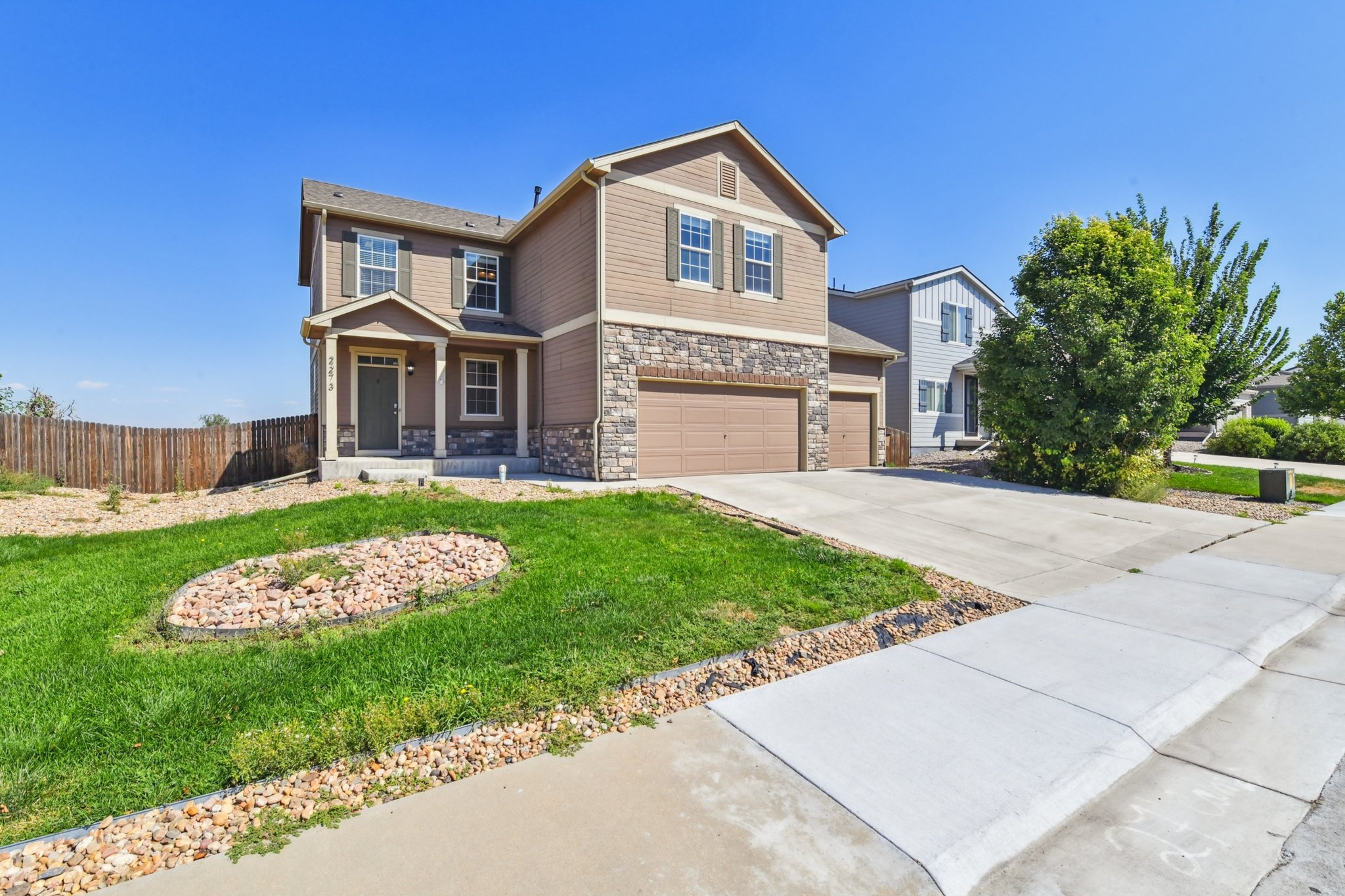 2273 Saddle Back Court
